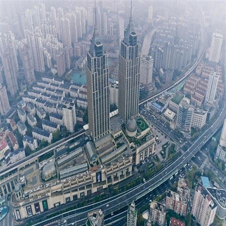 上海2022户外广告部门，上海双子塔户外广告价格