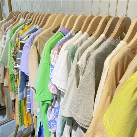 城秀 唛咖啦2022夏季新款中大男女童韩版T恤 网红品牌童装直播批
