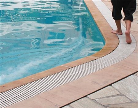 新型游泳池设备工程 一体化室内恒温游泳池设备