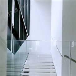 直形楼梯玻璃护栏玻璃建材家装清成专业定制服务24h执行标准高