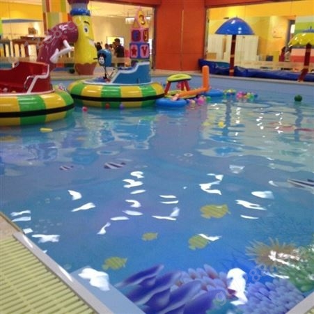 大型水上滑滑梯新款游乐设备户外玻璃钢喷水玩具儿童游乐园厂家