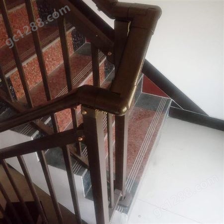 新乡鑫栏楼梯护栏 小区室内外扶手 阳台防护网定制