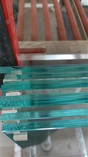供应夹胶玻璃 超白 白玻 长虹 压花 均可夹PVB胶片 平整无气泡