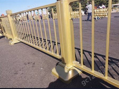 黄金色莲花市政道路护栏城市交通隔离人行道防撞安全围栏公路栏杆